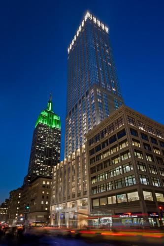 Langham Place, New York, Fifth Avenue