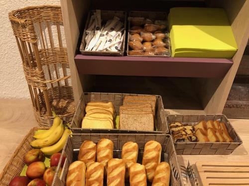 Kyriad Direct Lille Est Stade Pierre Mauroy - image 5