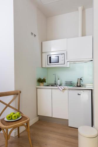 Suites Sevilla Plaza - image 4