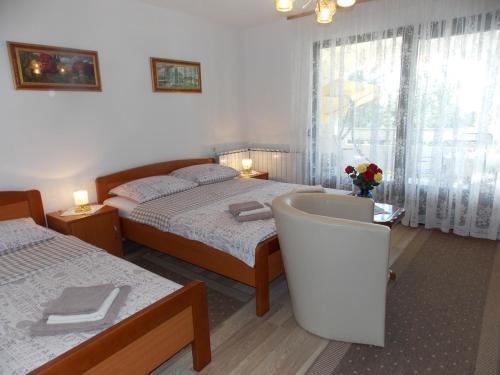 Apartments Cutic