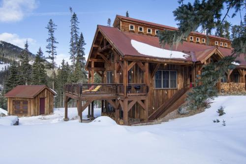 Wilderness Lodge - image 2