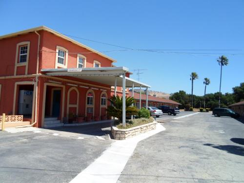 Budget Inn Morgan Hill - 숙소 외관