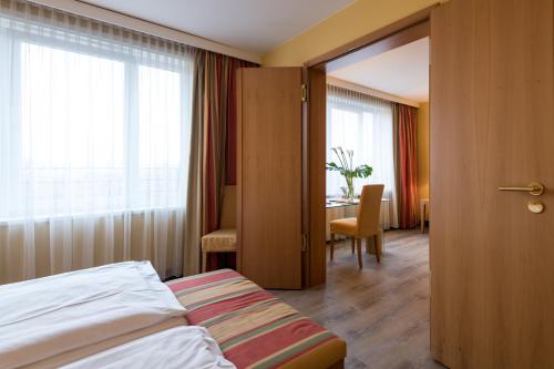 hotel photo