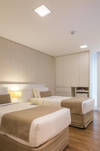 Hotel Heritage Set in a prime location of Sao Paulo, Hotel Heritage Comfort Inn puts everything the city has to offer just outside your doorstep. Offering a variety of facilities and services, the hotel provides all