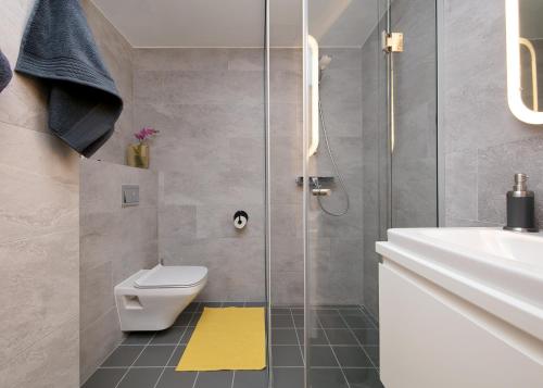 TP City Apartment - City Center, Tallinn (photo 8)