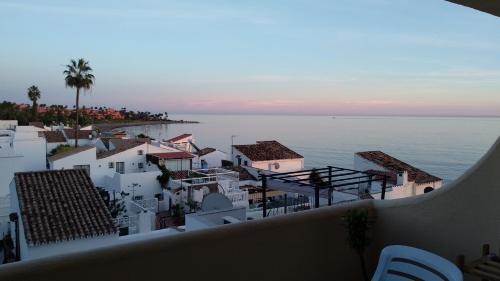 Casa Cachita-En 1ª línea de playa (Casa Cachita-En 1ª linea de playa) in กวลดัลมันซา