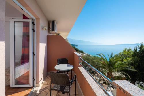 Adriatic Blue Apartments 5