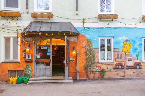  Hotel-Garni & Hostel Sandwirt, Bad Ischl bei Weissenbach am Attersee