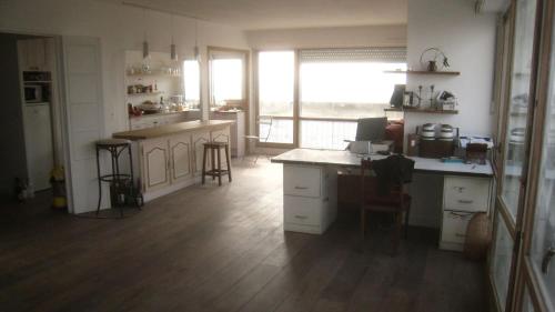 Grand appartement avec vue sur Paris