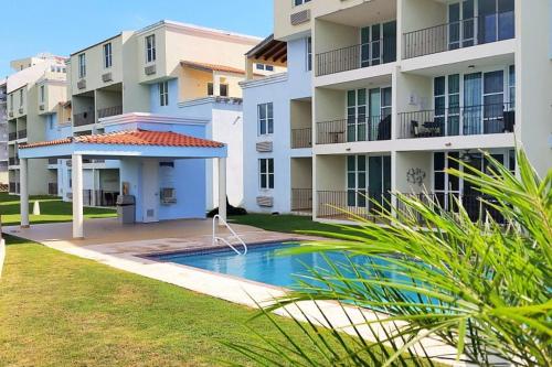 Sunset Paradise - Ocean View Penthouse Apartment - image 3