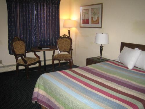 1 queen bed