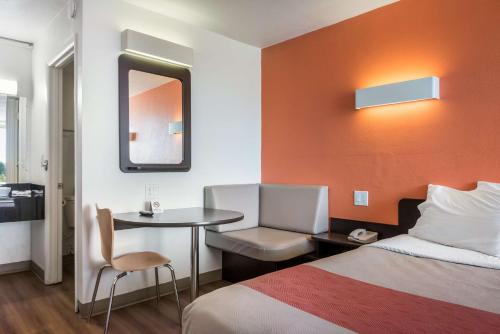 Motel 6-Connellys Springs, NC in Hickory, USA