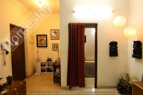 Homestay for Women in طريق أفيناشي