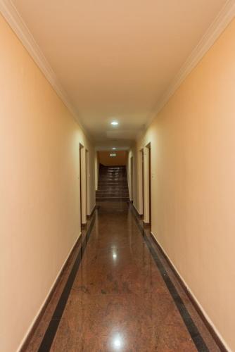 Kallada Golden Hotel in Kodakara