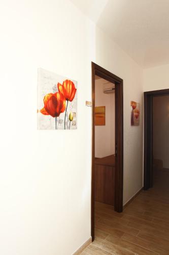 Double Room with Balcony image 10