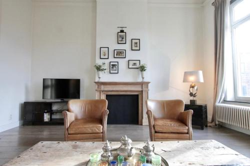 Cap's House - image 3
