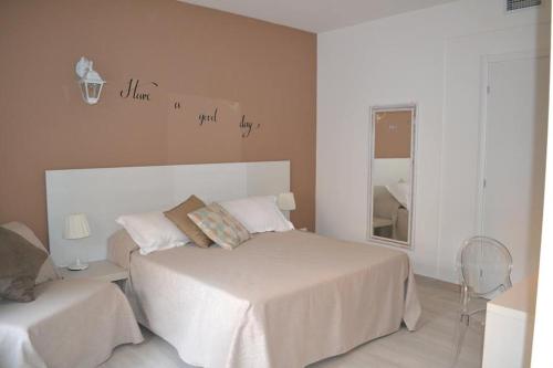  Le camere del Corso in Sanremo