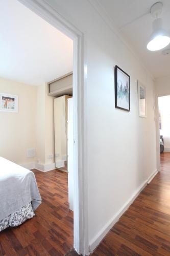 Chelsea off Kings Road One Bedroom Apartment with balcony - image 14