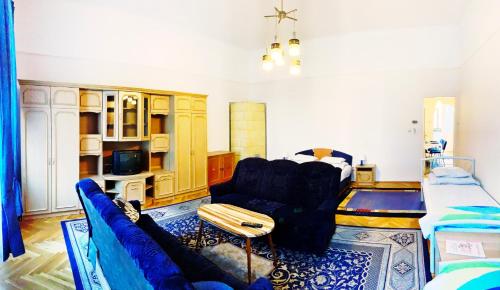  Romantic Family Apartman For Max 5 People in Budapest