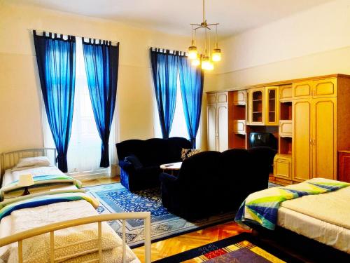  Romantic Family Apartman For Max 5 People in Budapest