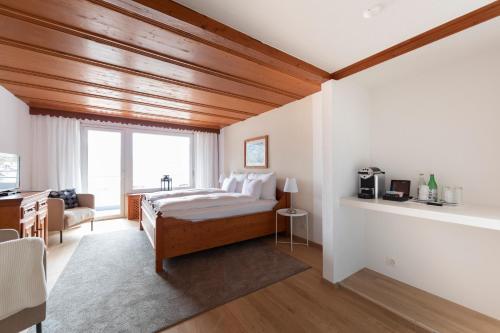 Eden Hotel und Restaurant in Surselva