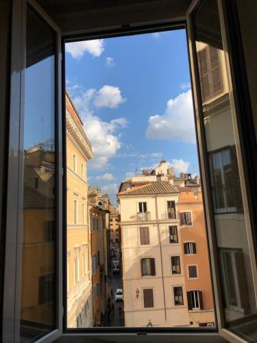 Pantheon Luxury Suite - image 4