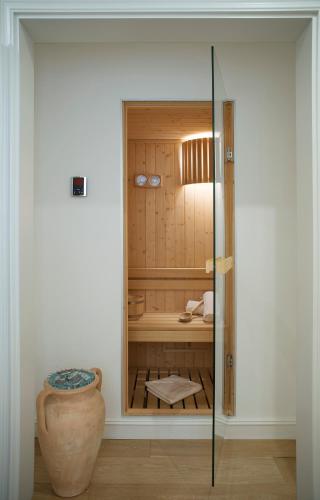 Suite with Sauna