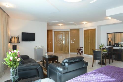 The Penthouse Suites Hotel in Tunisz
