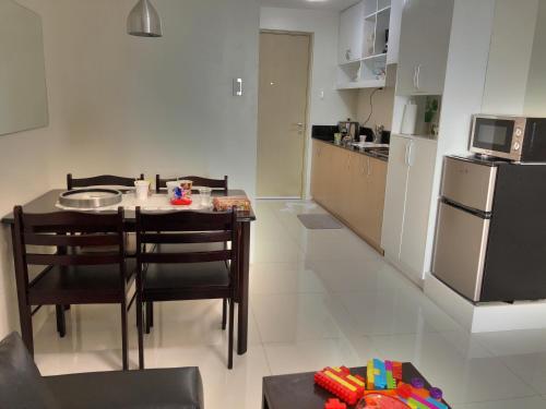 מתקני המלון, wind residences tagaytay  in טאגאיטאי