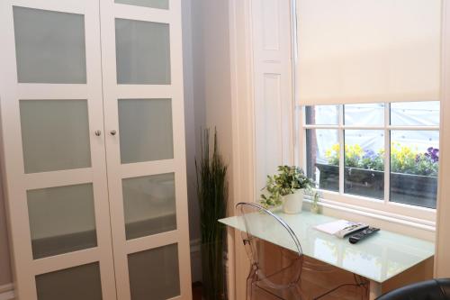 Cozy Furnished Studio in Beacon Hill #4 - image 5