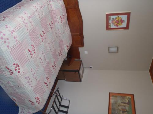 1 double bed