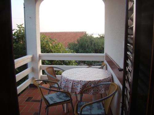  Apartment Potocnica 6338a in Borovići