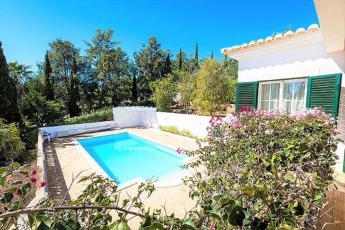  Praia Da Luz Villa Sleeps 6 T434049, Unterkunft in Alagoas