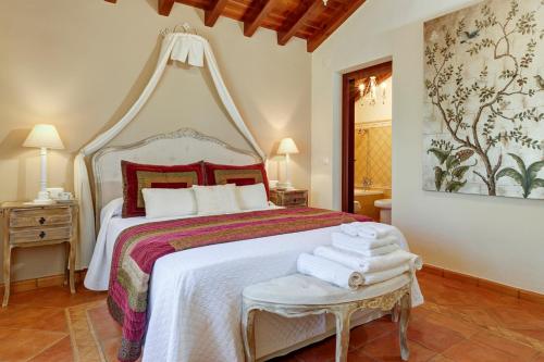 Frigiliana Villa Sleeps 6 Pool Air Con WiFi gîte à louer Canillas de Albaida