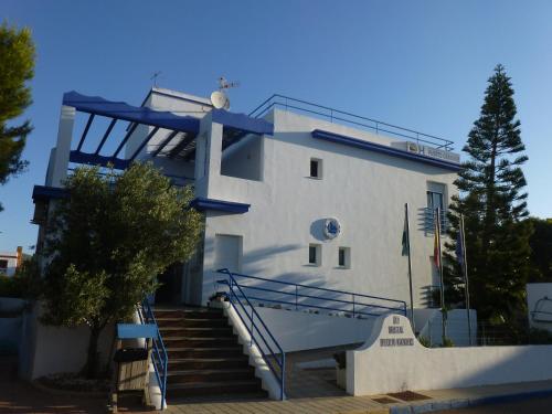 Hostal Puerto Genovés - image 2