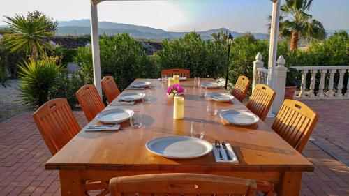 ทัศนียภาพภายนอกโรงแรม, Villa Campos del Rio in ลาแมนกาคอสตาคาลิดา