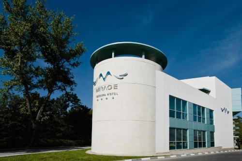 Mirage Medspa Hotel - image 3