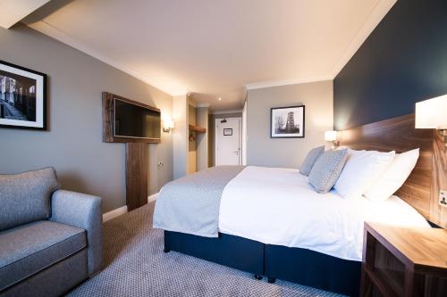 Innkeeper's Lodge Hull Willerby - image 11