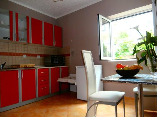 Apartments Pejanović - image 10