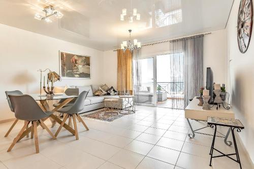 Balcón de Atlantico 2Bed Apartment - Tap to explore photos