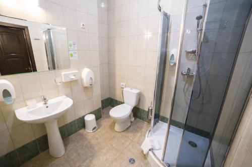 Reikartz Dworzec Lviv - image 8