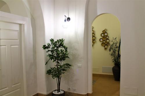 Exclusive Central Apartment 48 - image 10