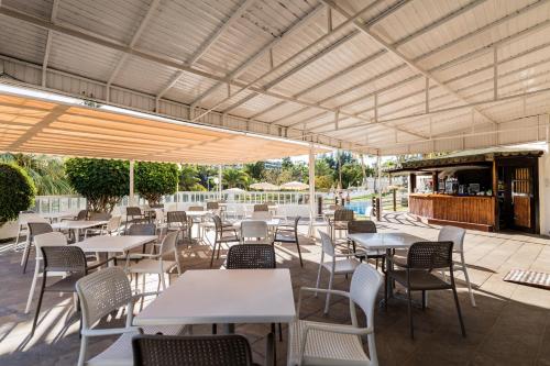 Hotel New Folías - image 8