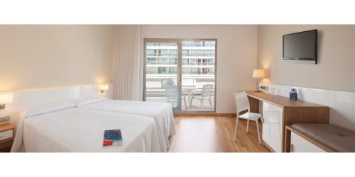 Twin Room with Terrace room in RH Bayren Hotel & Spa 4* Sup