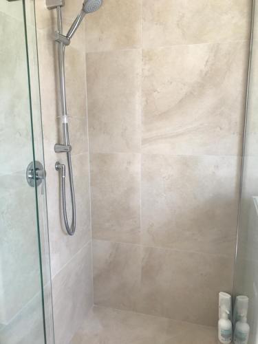 A Hotel Com Half Moon Bay Cottage Homestay Auckland New