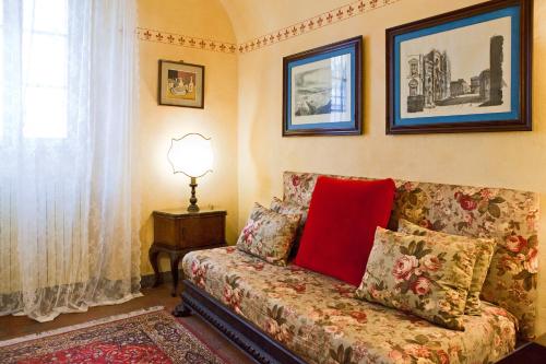 Poggio Imperiale Apartments - image 10