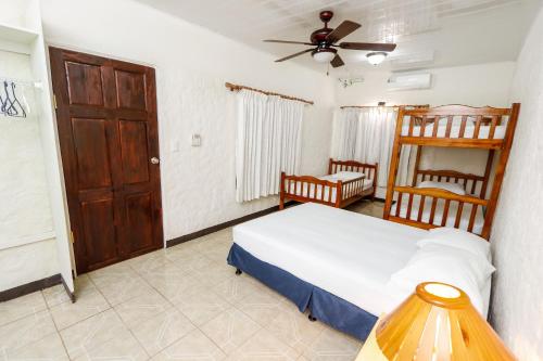 Hotel Flor Blanca