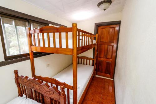 Hotel Flor Blanca
