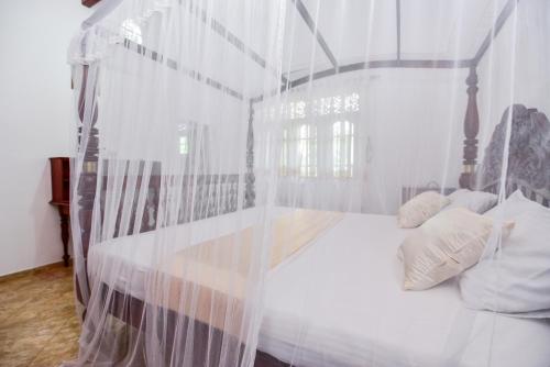Superior Double Room image 8