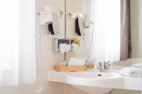 Superior Single Room